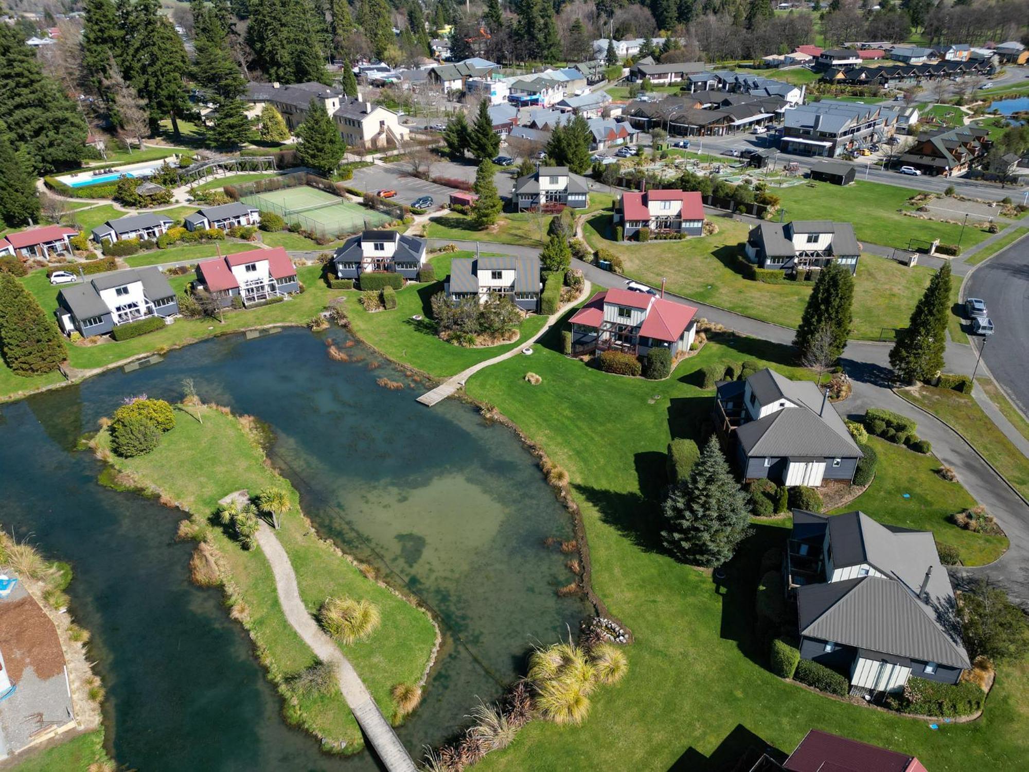 *** Lake Villa 458 *** Ханмер-Спрингс Экстерьер фото